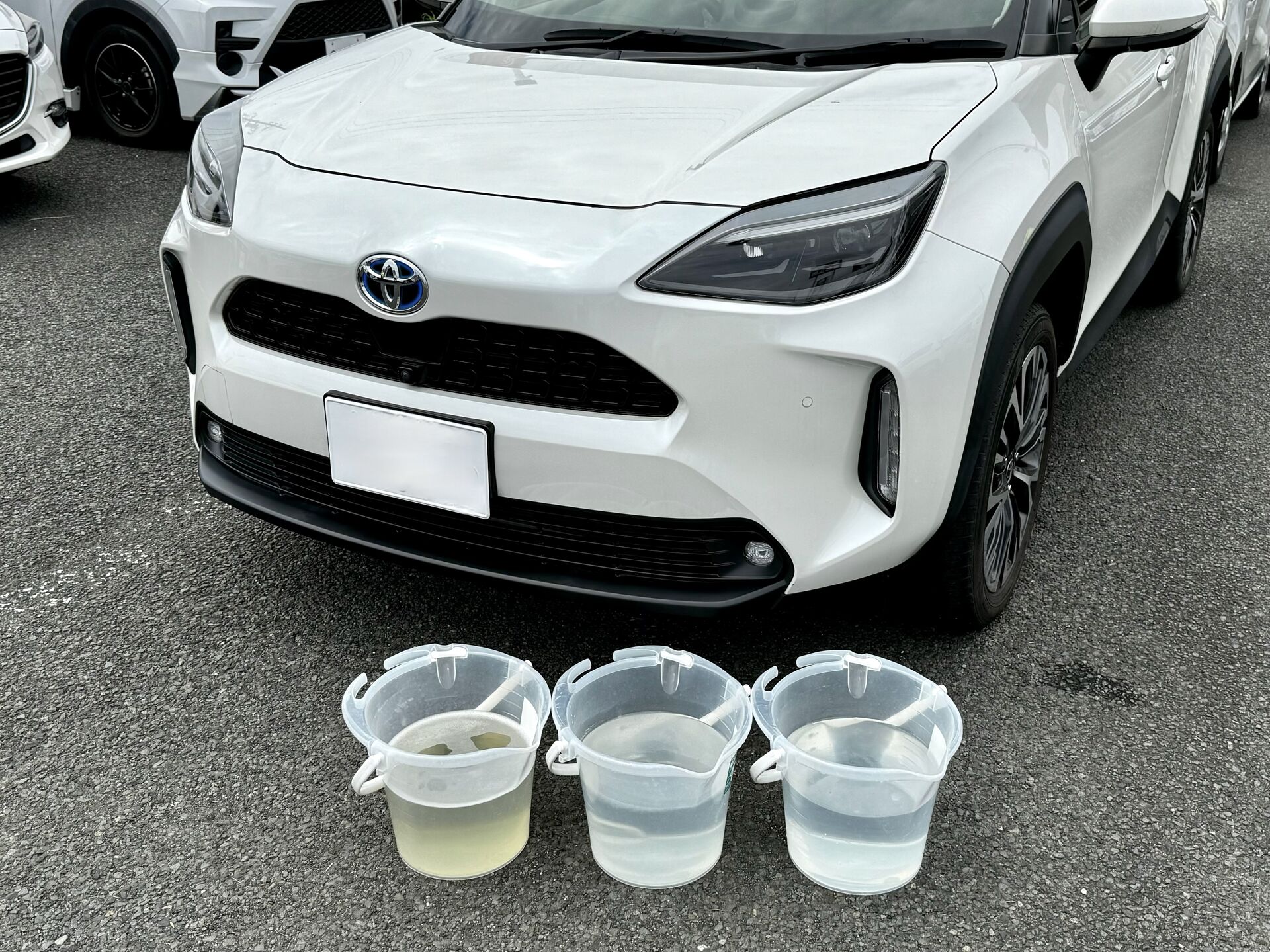 2021年式　トヨタ　　ヤリスクロス　11,000km
