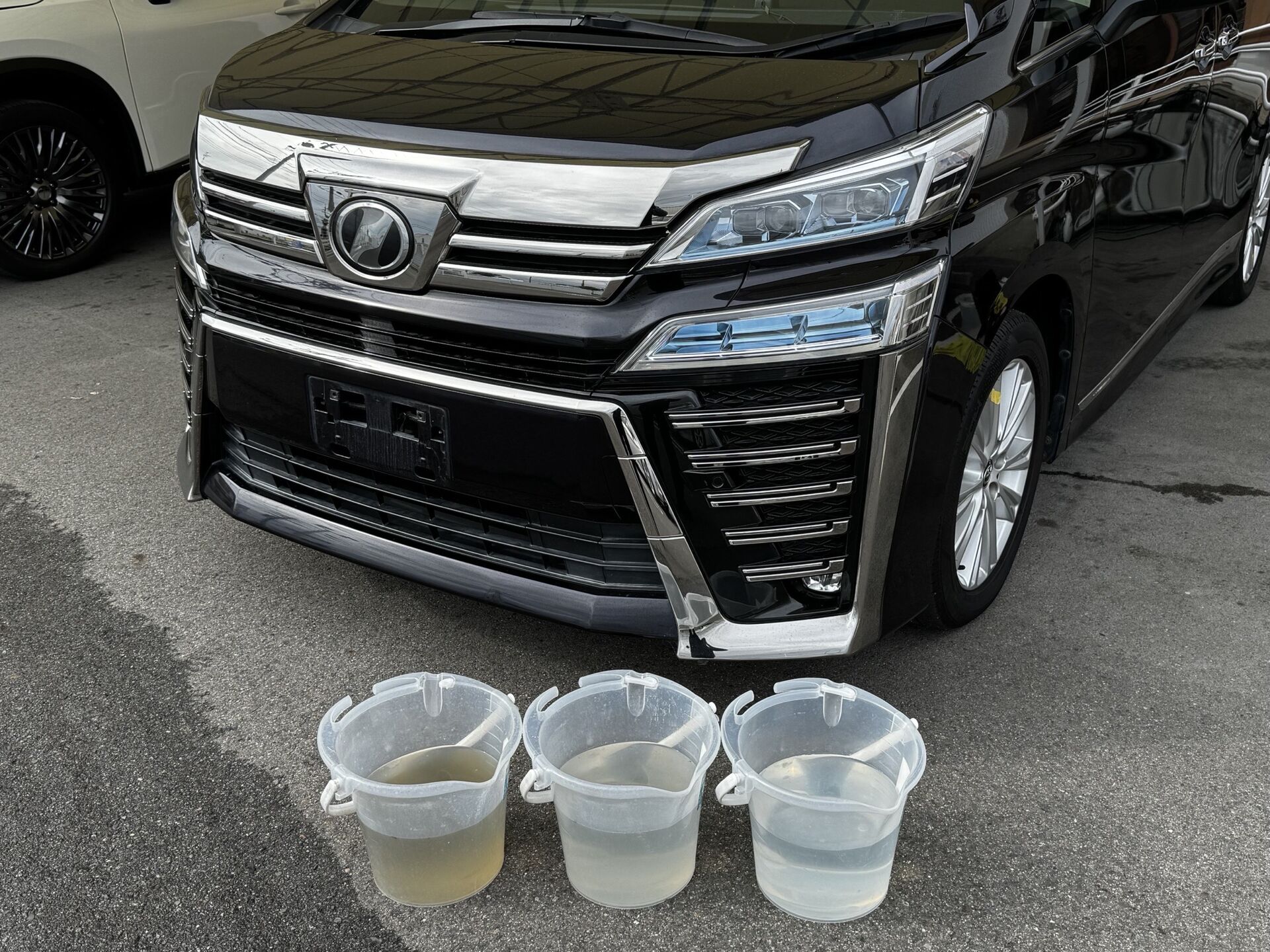 2018年式　トヨタ　ヴェルファイア　72,000km