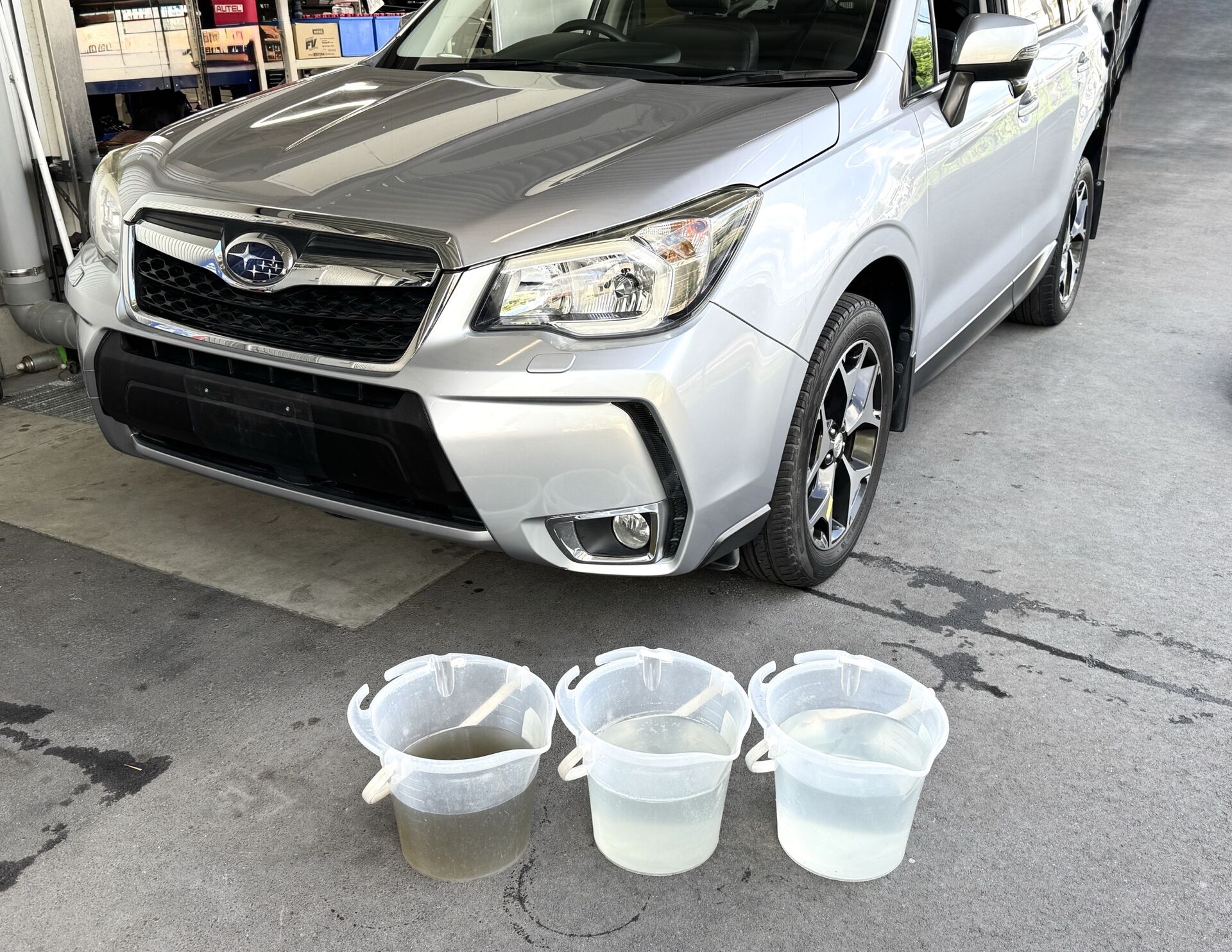 2015年式　スバル　フォレスター   99,000km